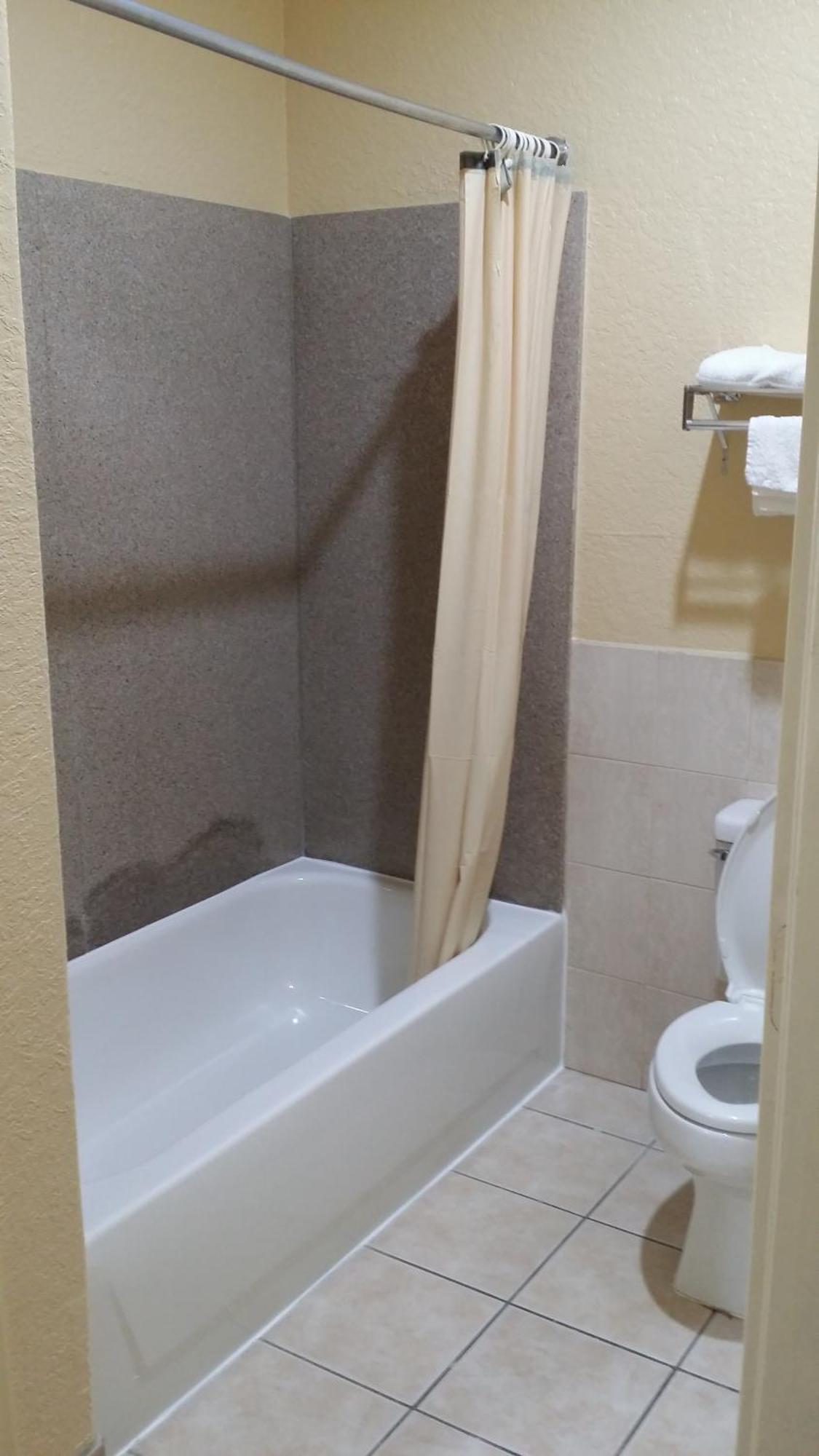 Americas Best Value Inn & Suites Northeast Houston Camera foto
